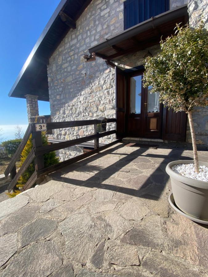 Ferienwohnung Casa Emy Adrara San Rocco Exterior foto